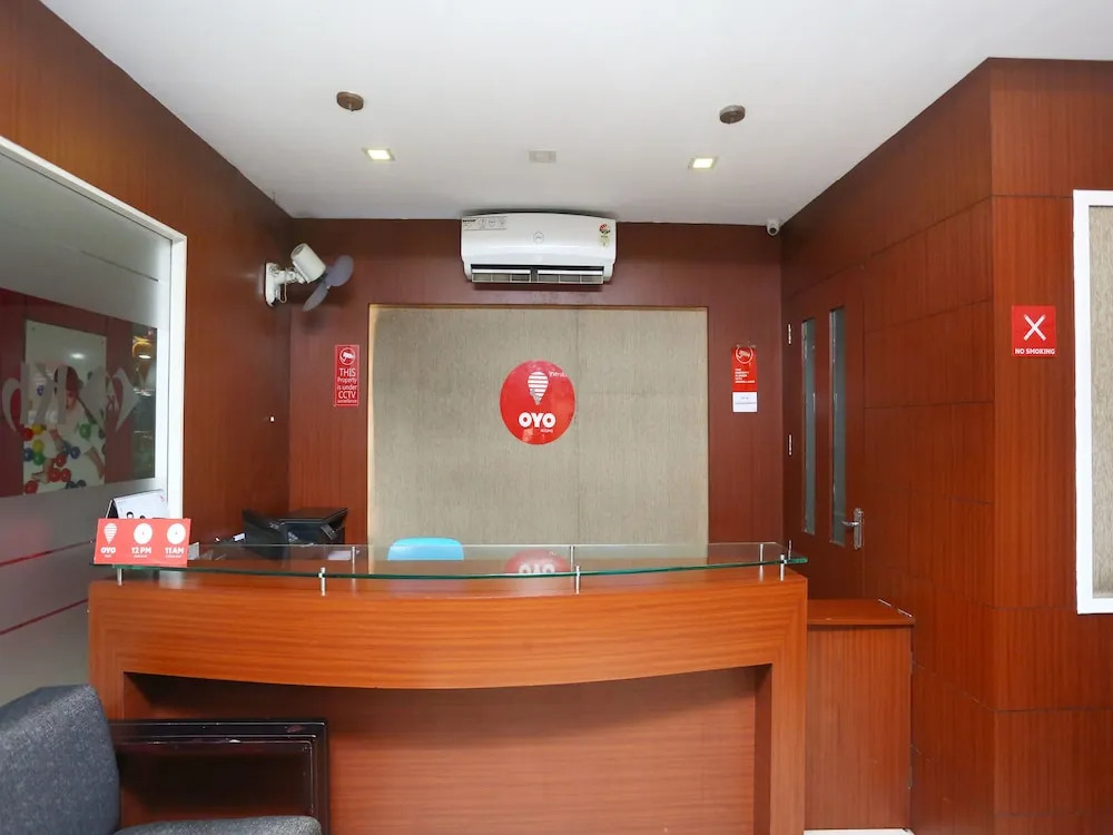 OYO 5075 Khaleej Residency