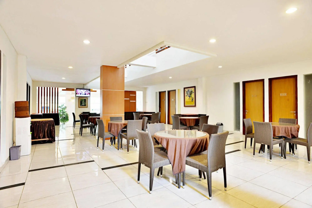 ZEN Rooms Prime Taman Siswa