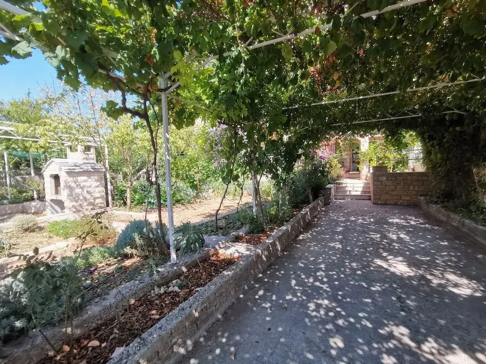 Apartments Srdan