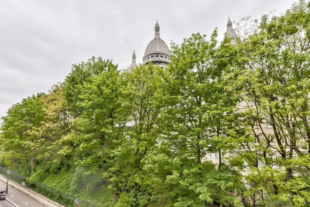 Montmartre, With an Amazing View Over Paris !