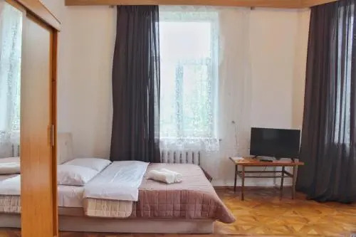 Apartments on Yaroslava Mudrogo street 27