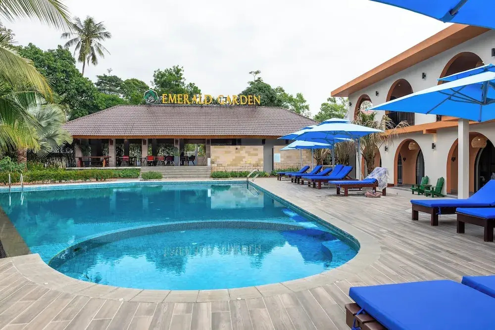 Emerald Garden Retreat