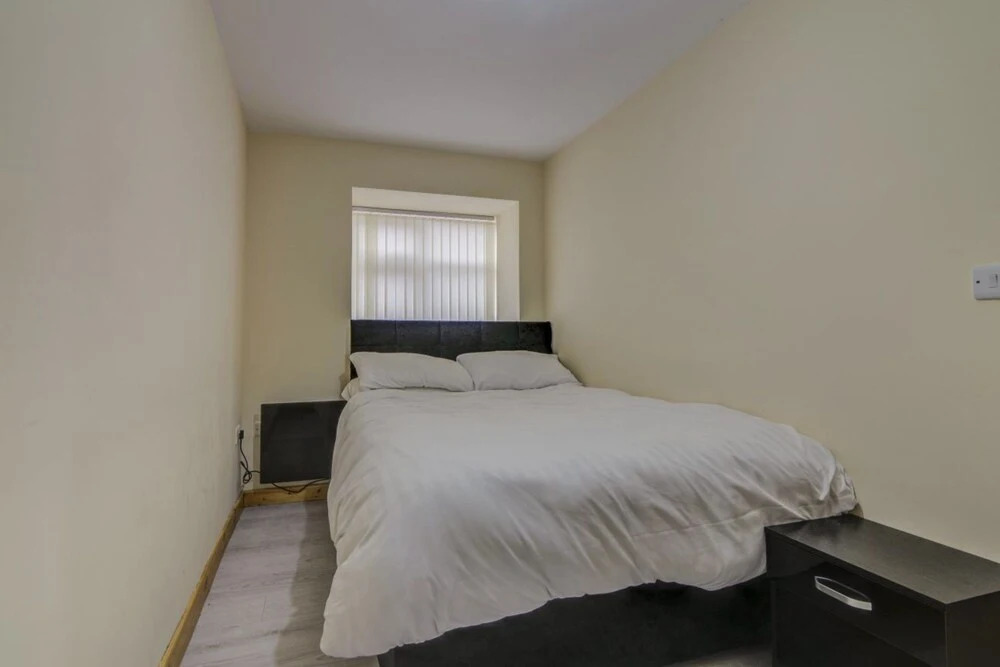2 Bedroom, Luxury Apartments Throstle's Nest