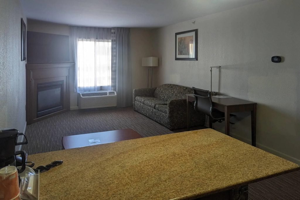 Quality Inn & Suites Northampton - Amherst