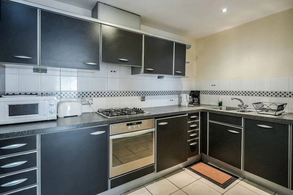 Settlers court - London Docklands East India Quays by ASH Cosy Apartments
