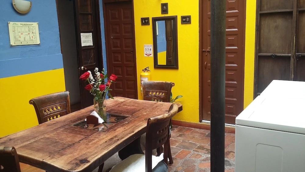 Casa Quinta Hostel