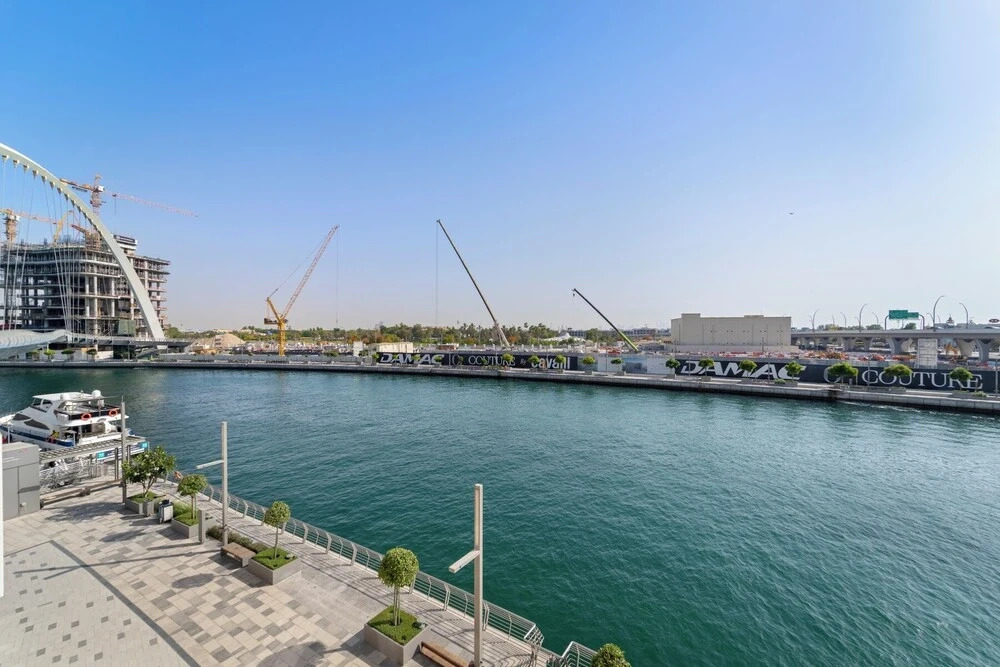 2BR + Maid’s Room CF7 B | Partial Canal View