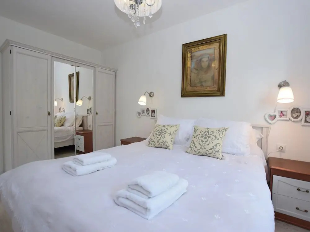 Beautiful Villa Near Opatija, 800m From the sea With Private Pool and Grill Area