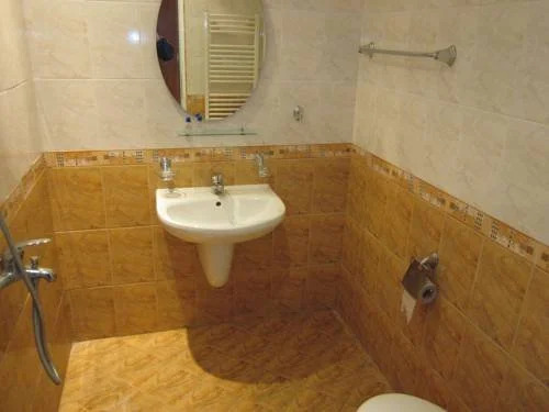 Guest House Karov - 2 Stars
