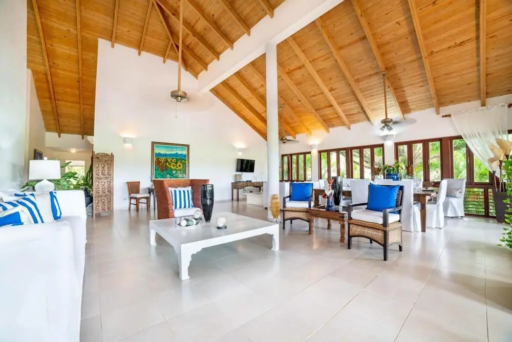 Los Lagos 19 - Sleeps 10 - Butler - Pool Hot Tub