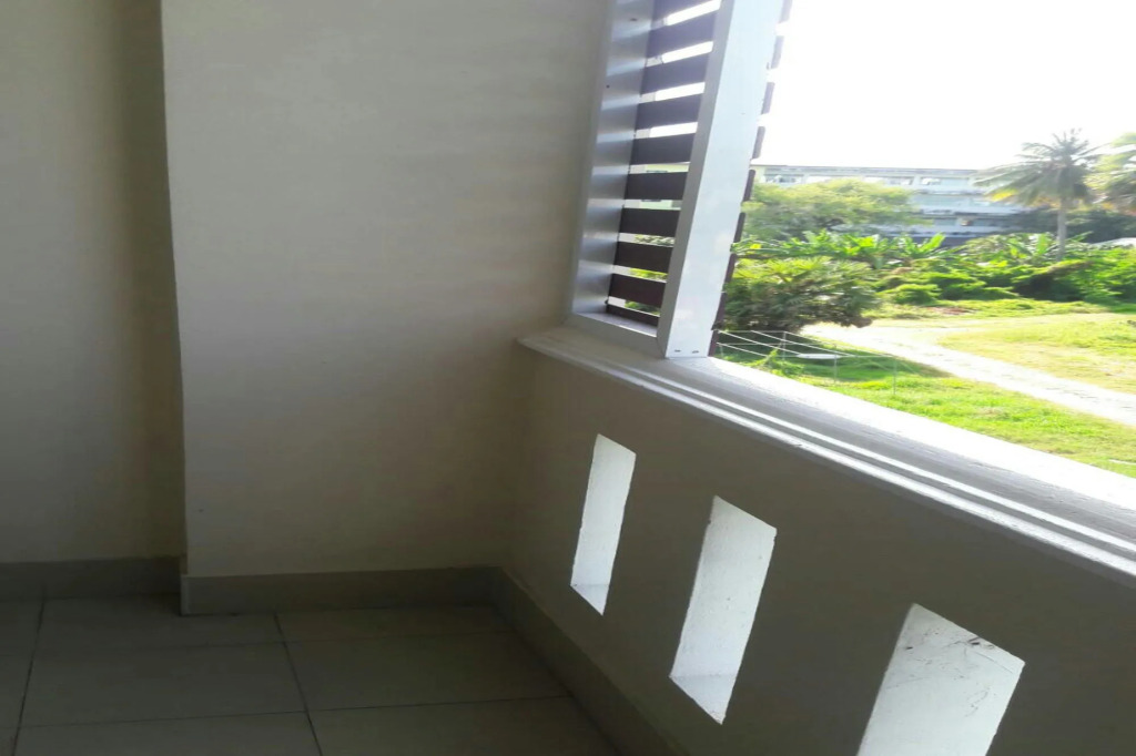 V Place Residence