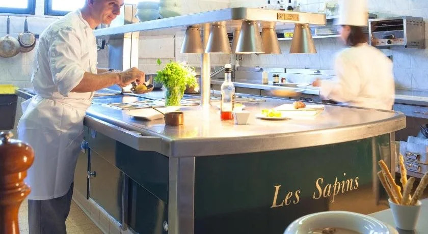 Logis Hotel Restaurant des Sapins