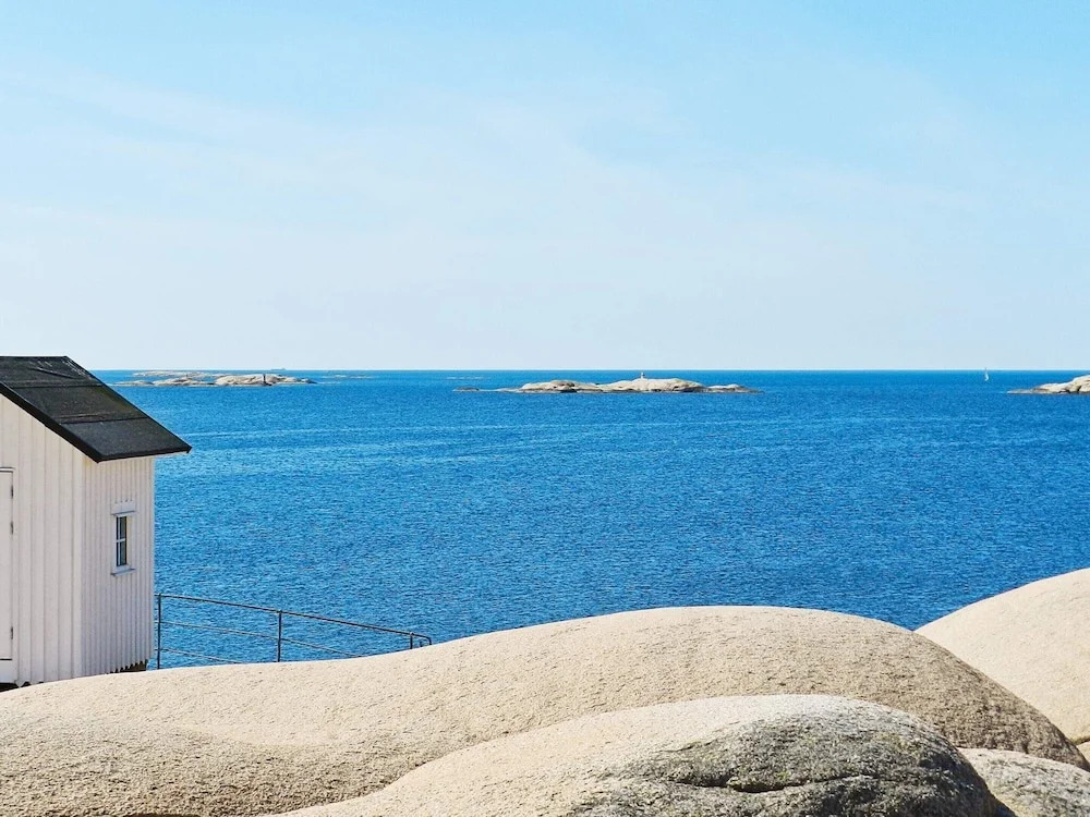 Villa in Town Near Sea and Beach