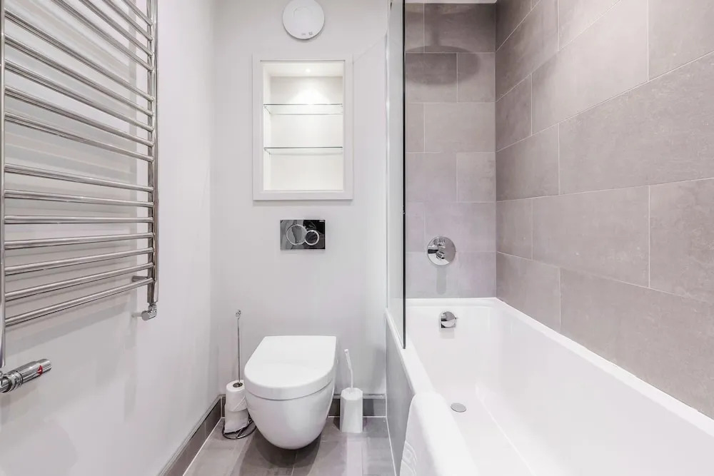 Roomspace Serviced Apartments - The Quadrant
