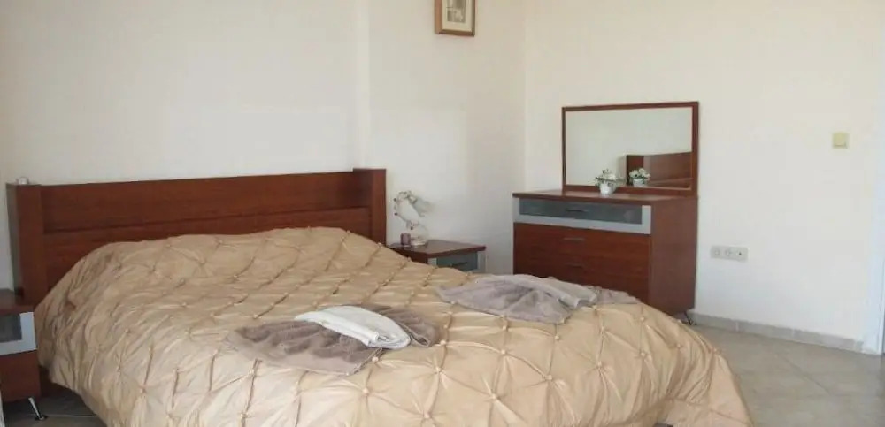 Villa MRA5 by JoyLettings