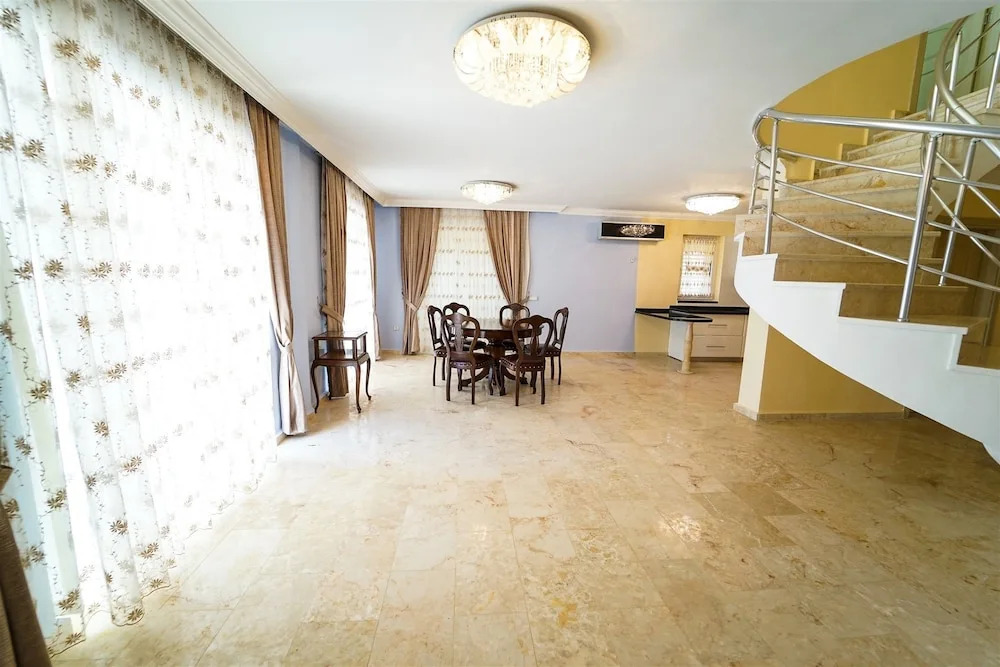 Heaven Villa