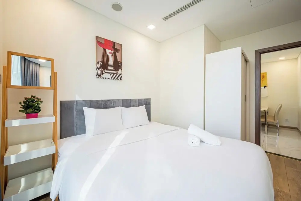 The Emerald Suites at Landmark 81