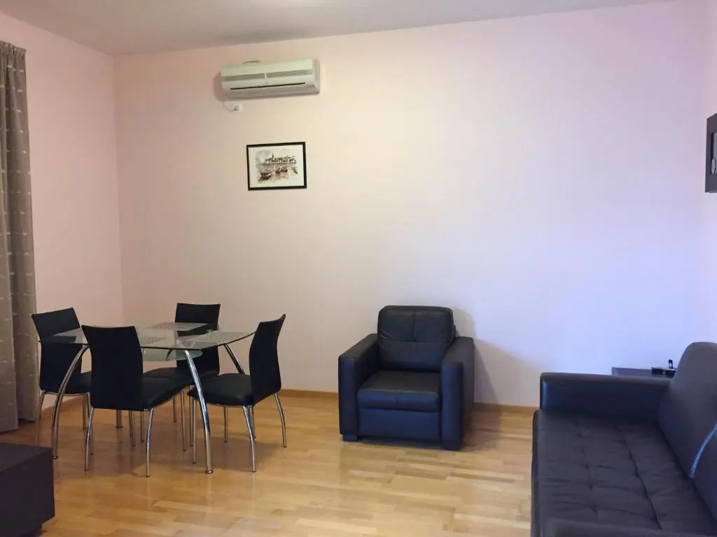 Apartments Ploski