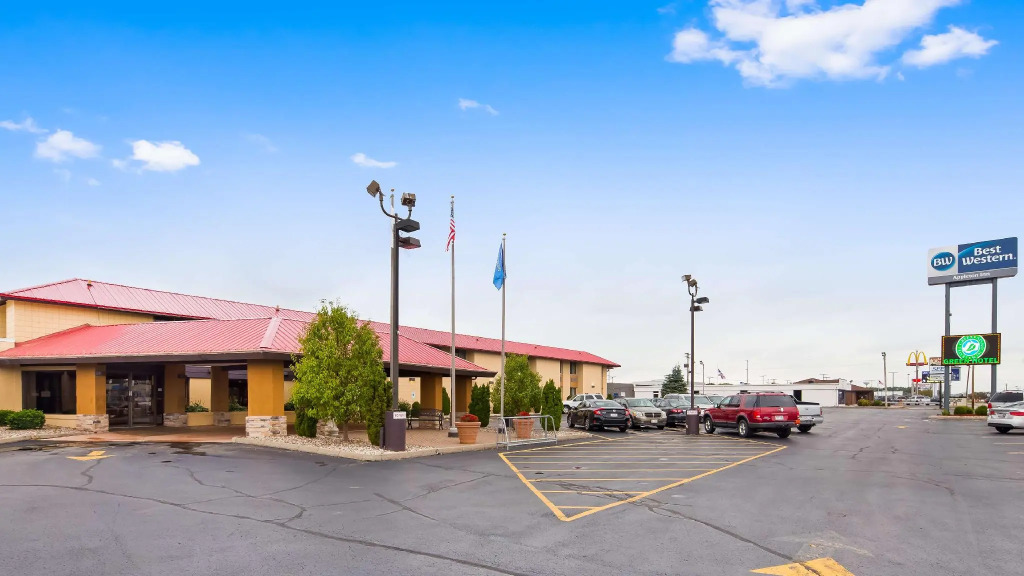 Clarion Inn