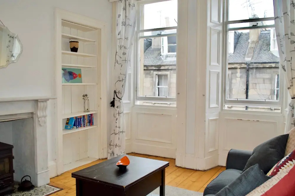 Cosy 1 Bedroom Home In Edinburgh