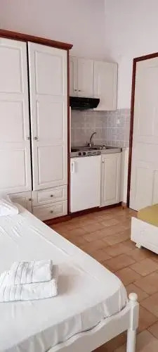 Skardamoulas Studios n Apartments