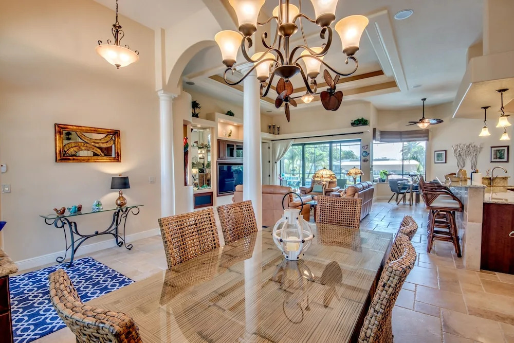 Villa Tritons Tide- Roelens Vacations