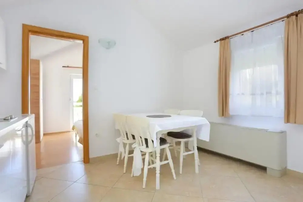 Lias 2 - With Restaurant - A10 Drugi kat