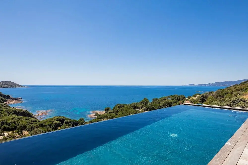Architect Villaproperty Sea View Close to the Beaches