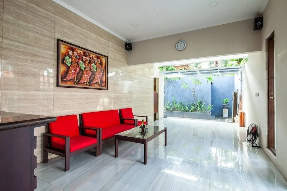9-BR Private Pool Villa Walk to Seminyak Beach