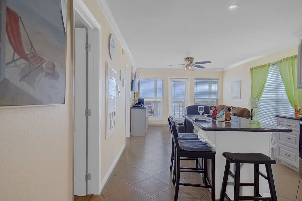 Seascape 1208 1 Bedroom Condo
