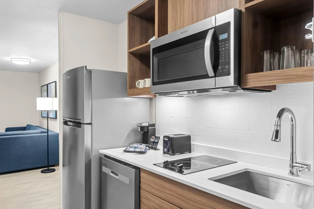 Everhome Suites Bowling Green by Choice Hotels
