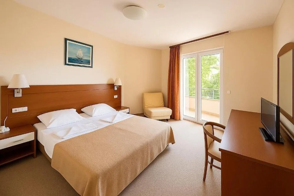 Hotel Neptun Gradac
