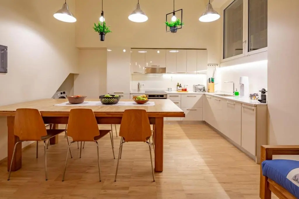 LA CASA COLORATA - Flats in Milan - Bocconi