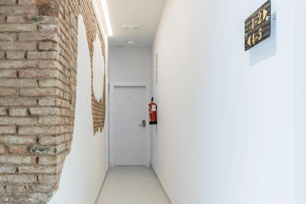 Room close to City Centre