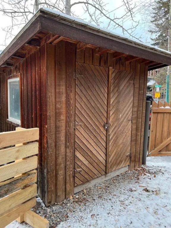 2 Bedroom Cabin