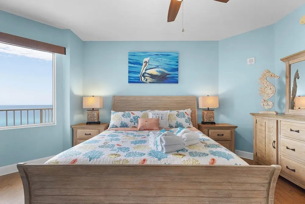 Sea Turtle Retreat! 3BR Beachfront Condo With Stunning Gulf Views Sleeps 8