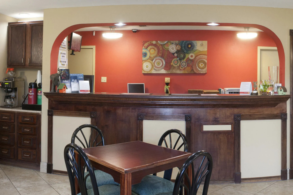 Motel 6-Marshall, TX