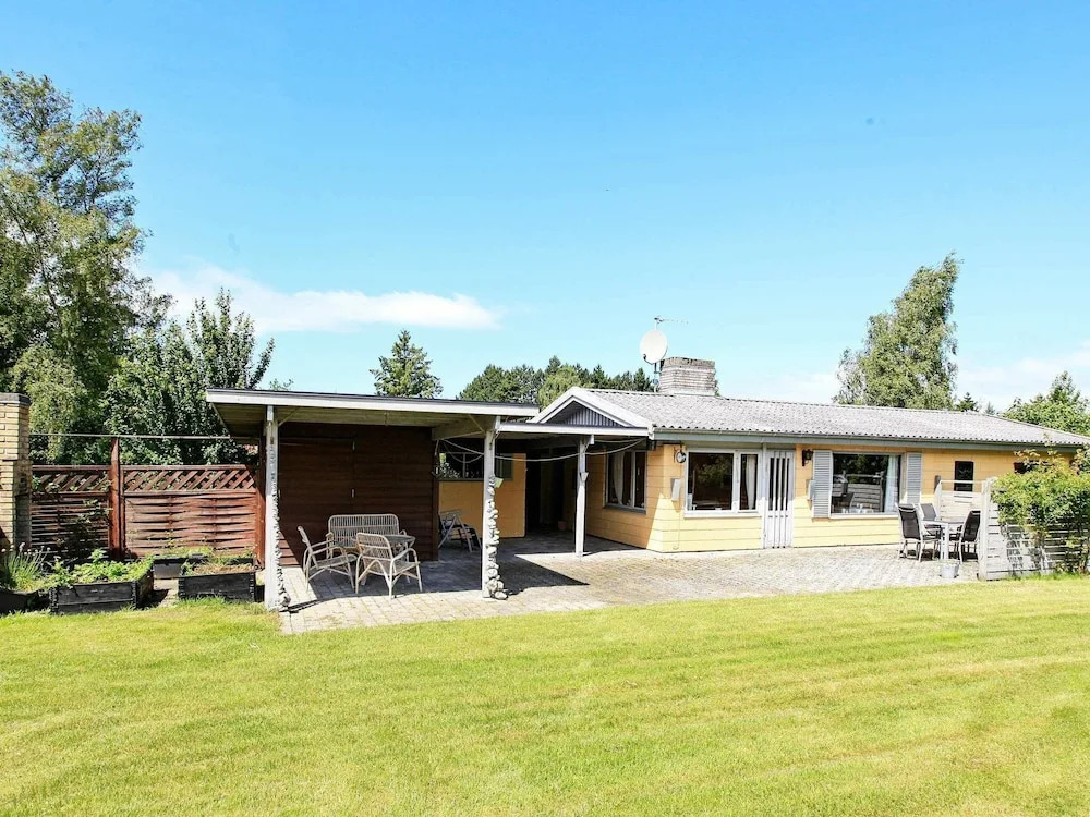 Lavish Holiday Home in Nakskov Near Sea