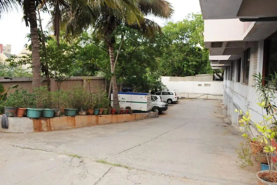 Nayath Serviced Apartments, Homely Stay for Families only