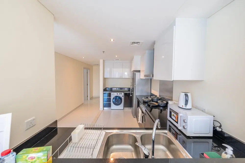 Tanin - Luxury Waterfront Apt with Stunning Marina Views