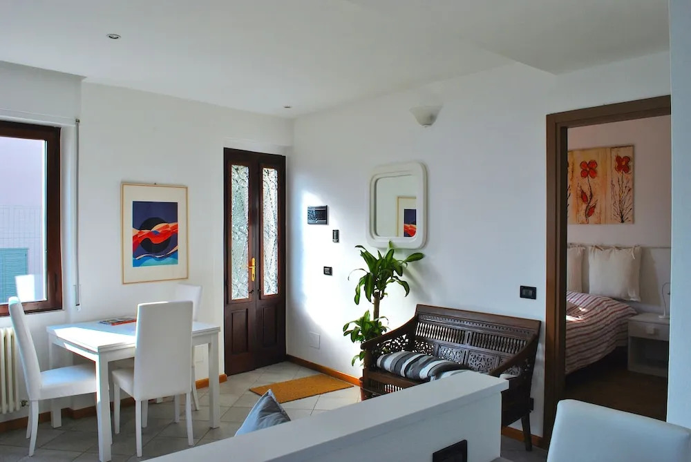 Palm Bay Residence