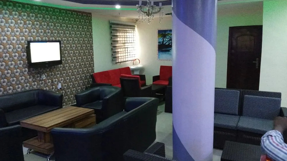 De'Bliss Gold Hotel & Suite