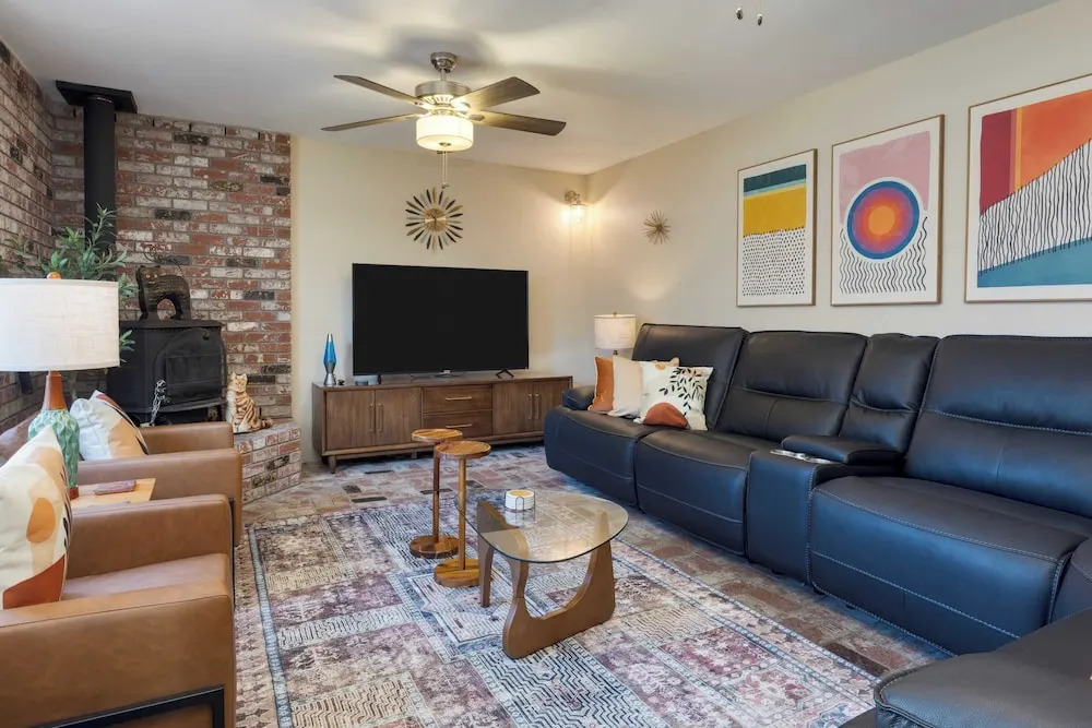 Coastal Retreat With Hot Tub, Ocean Views & Backyard Fun Newport Oasis by Avantstay