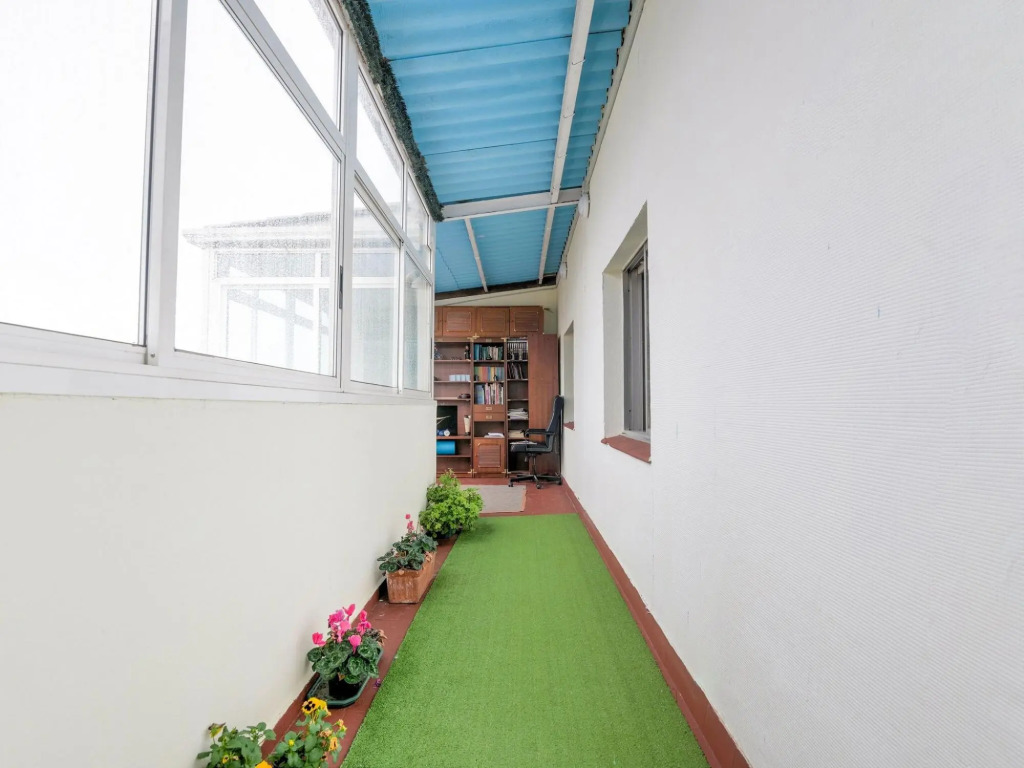 Snug Apartment in Santiago de Compostela With Terrace