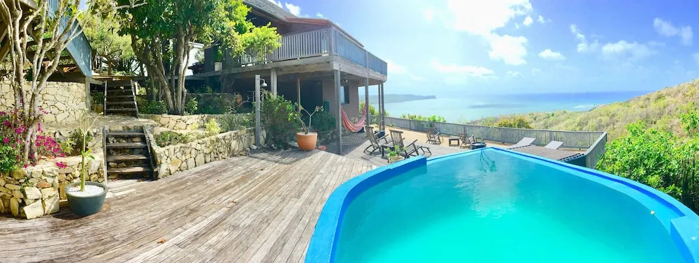 Blue Dream Antigua B&B