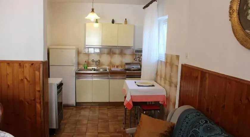 Apartment Deni