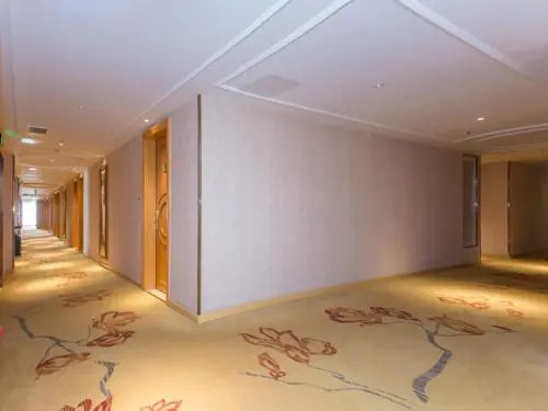 Vienna Hotel Hubei Xiangyang Tanxi Road