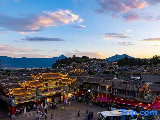 Echo Liangqi Mountain House · You Island | Comfortable Evening Wind · Snow Mountain View