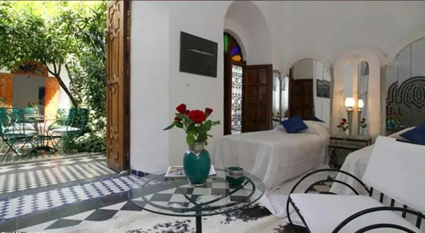 Riad Mesc El Lil