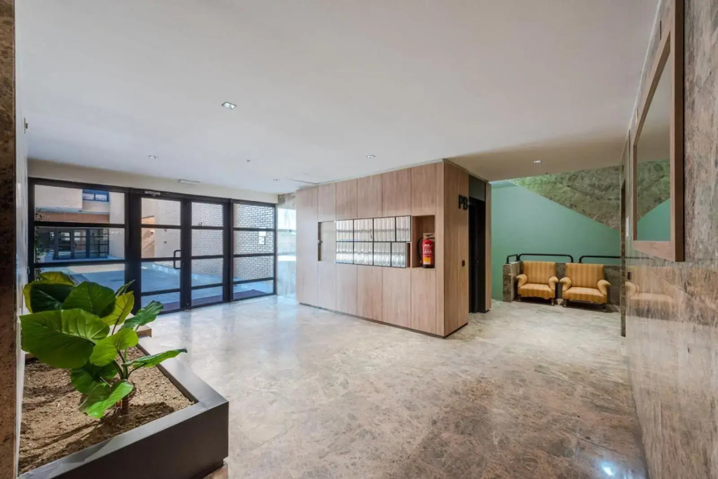 Premium Accomodation in La Rosaleda - Madrid
